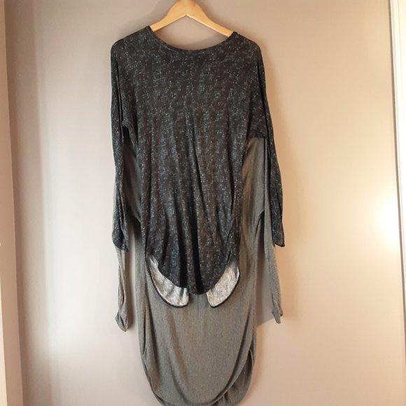 🌞 Aritizia Wilfred 2 x La Riviere Open Back Tops Grey and Black Size XS - Picture 7 of 16